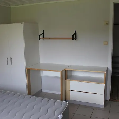Hotel Kvs *